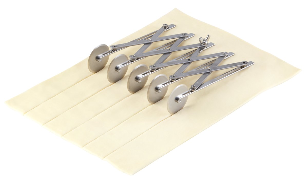 CORTA MASSAS EXTENSÍVEL 5 RODAS